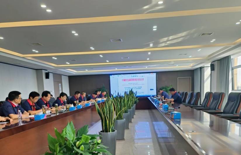 運(yùn)用浙江‘千萬(wàn)工程’經(jīng)驗(yàn)案例，加強(qiáng)公司5S管理工作會(huì)議