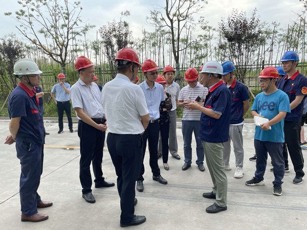 省生態(tài)環(huán)境廳副廳長到建材公司調研